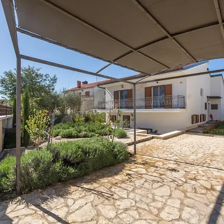 Apartment Amor